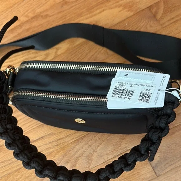 Lululemon Athletica Black Quilted Crossbody Bag - Picture 3 of 5